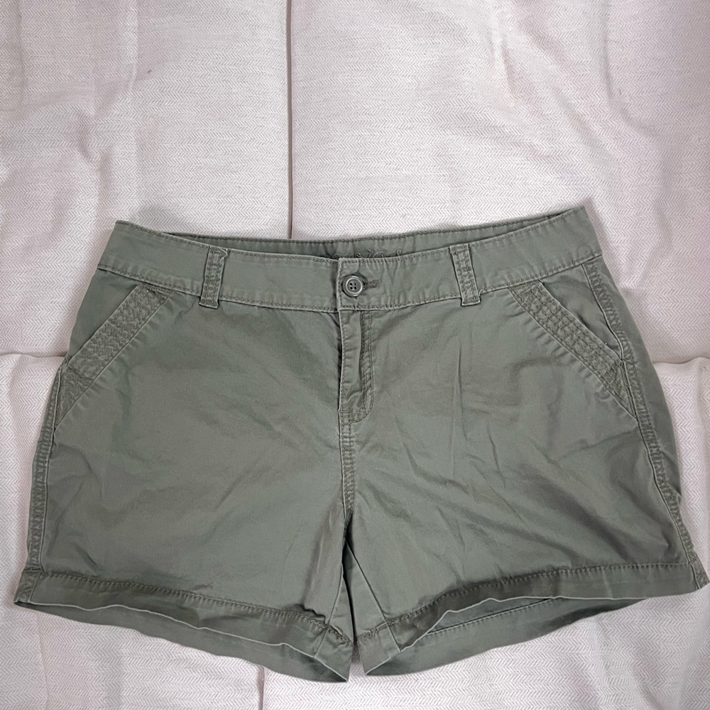 Maurice’s Women's Olive Green Shorts